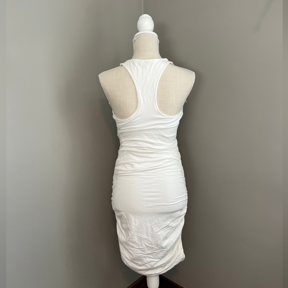 Express Dress - Picture 2 of 4
